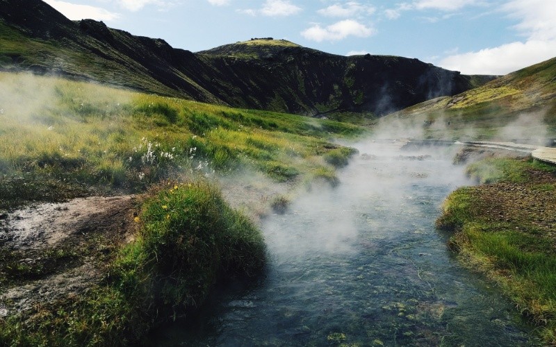 JOUR 1: Arrivée – Hveragerði