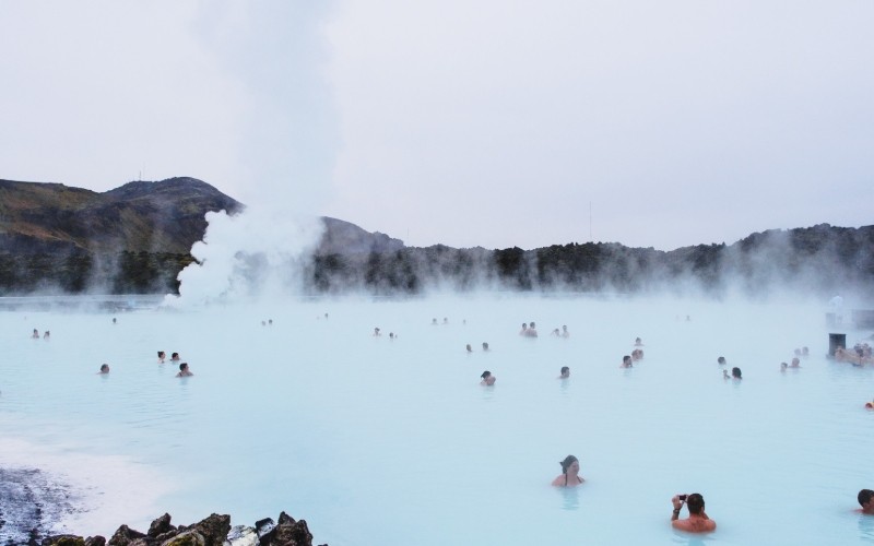 JOUR 6 : LA PENINSULE DE REYKJANES – LE LAGON BLEU – LES VILLAGES DE PECHE PITTORESQUES – SPA GEOTHERMIQUE