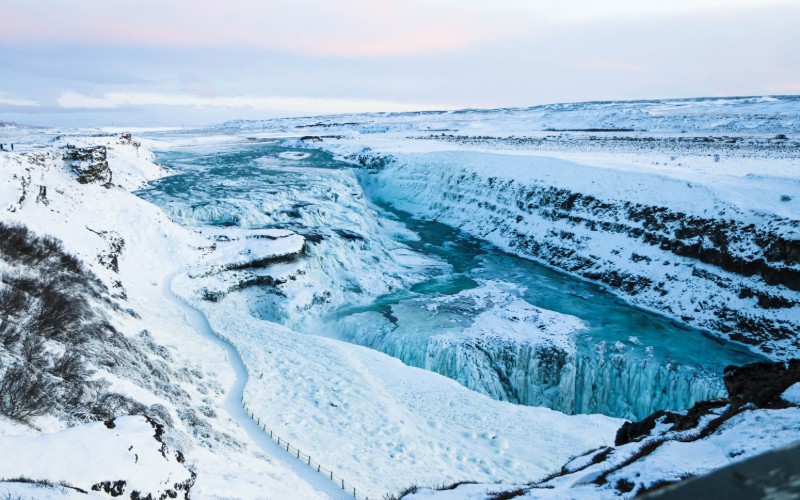 JOUR 2 : GULLFOSS – GEYSIR – LA COTE SUD